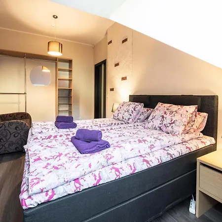 Apartment R43 *